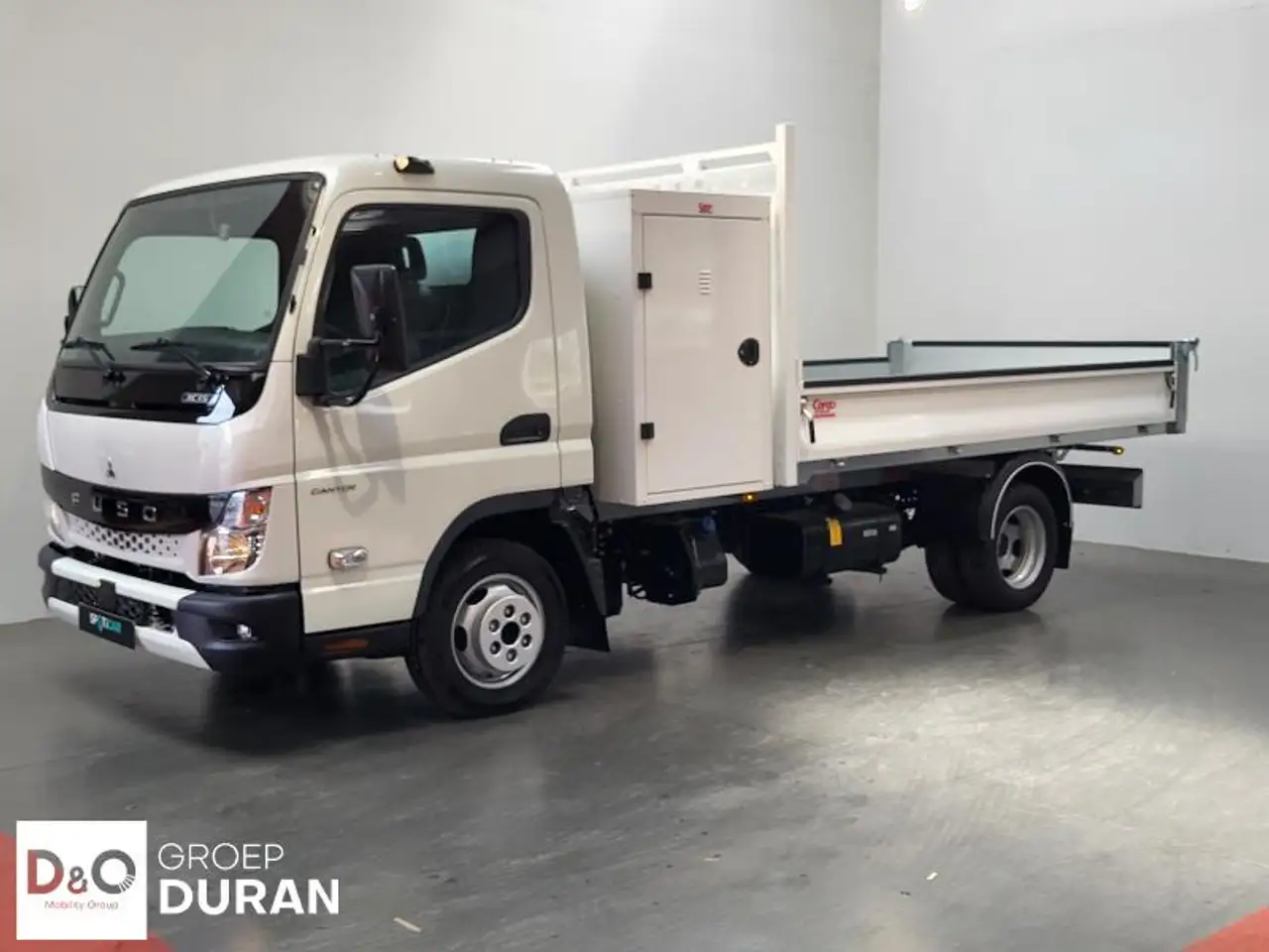 Mitsubishi Canter - 2