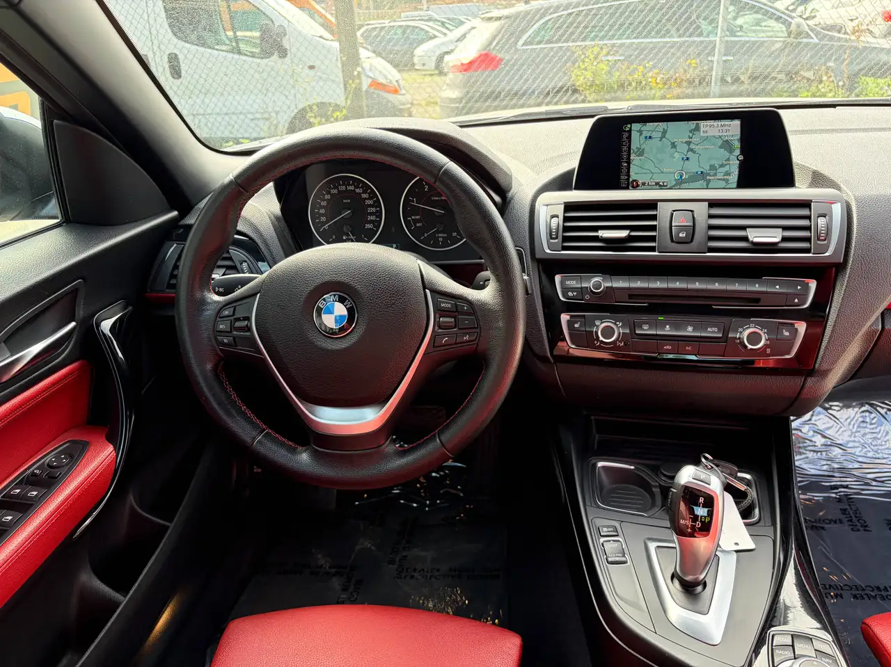 BMW 218 - 11