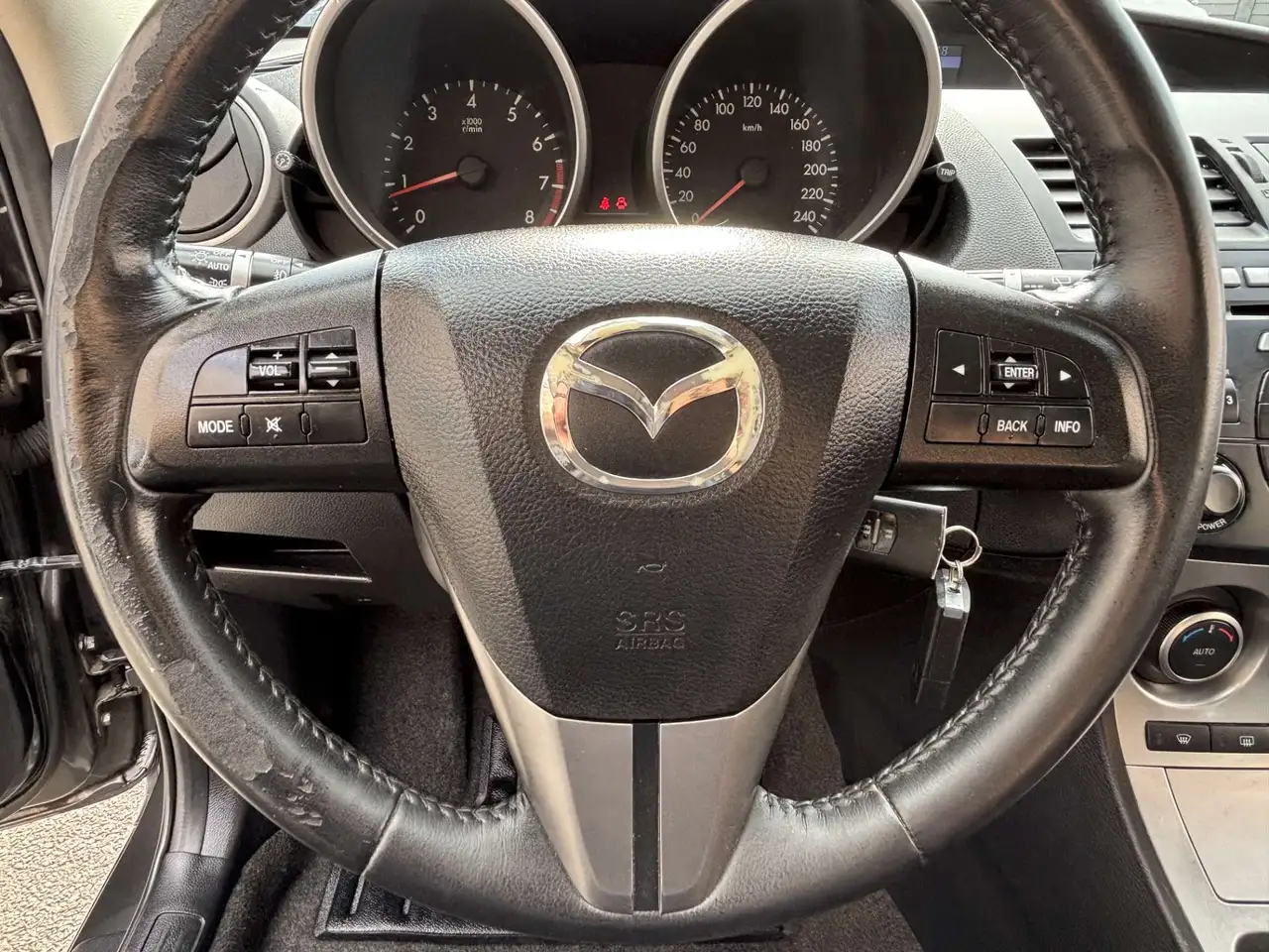 Mazda 3 - 11