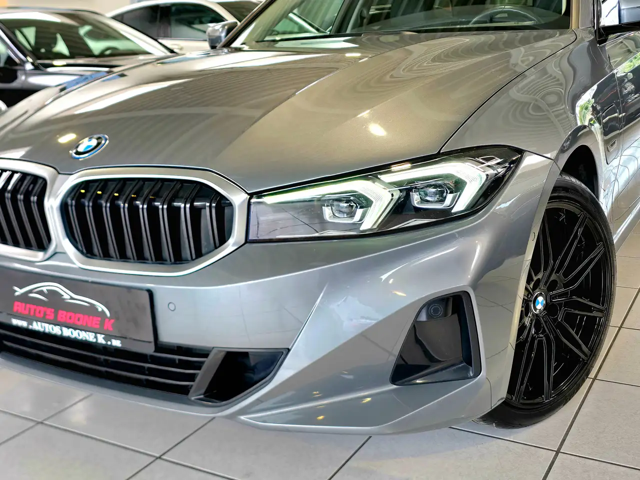 BMW 320 - 3