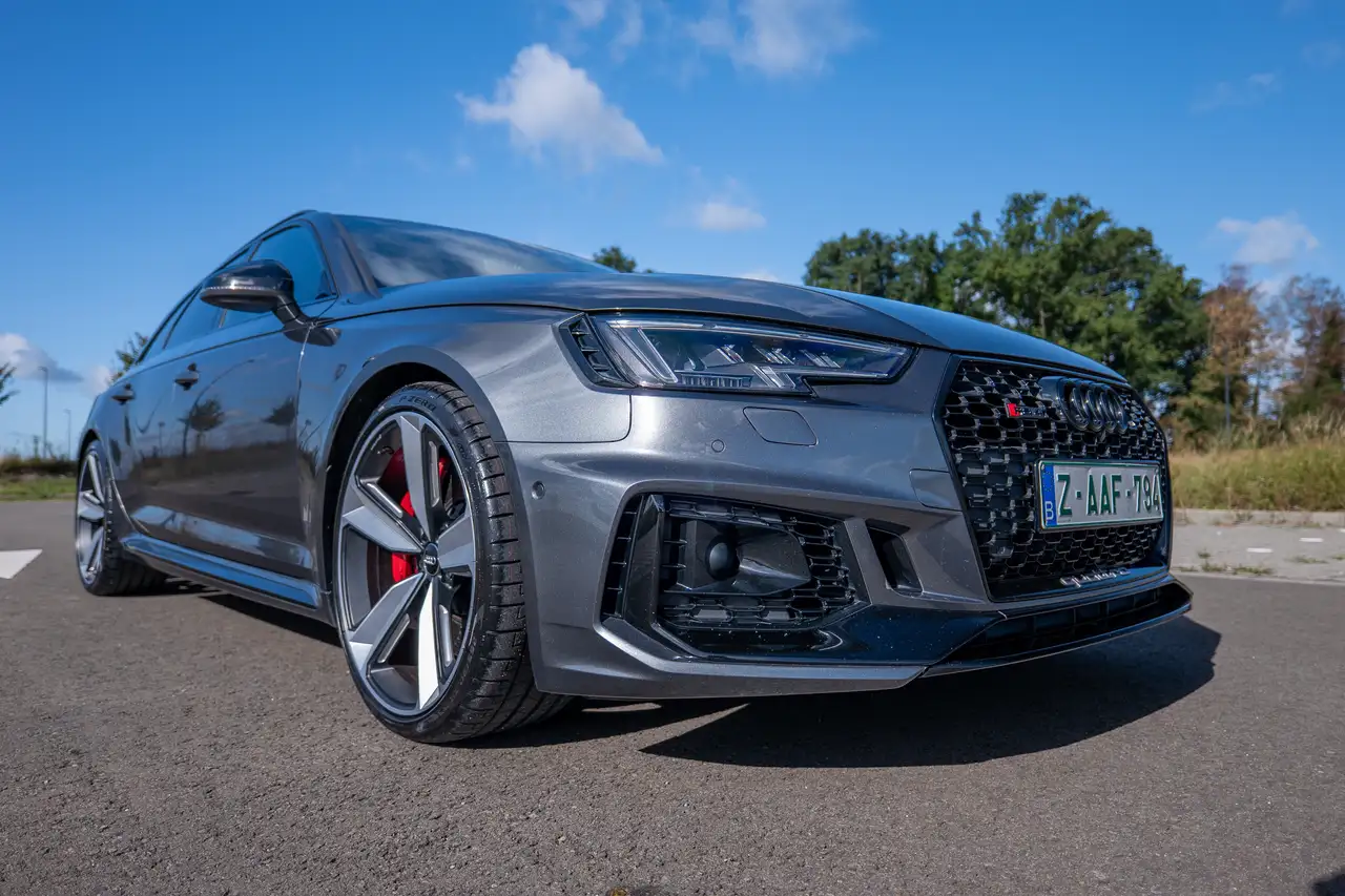 Audi RS4 - 3