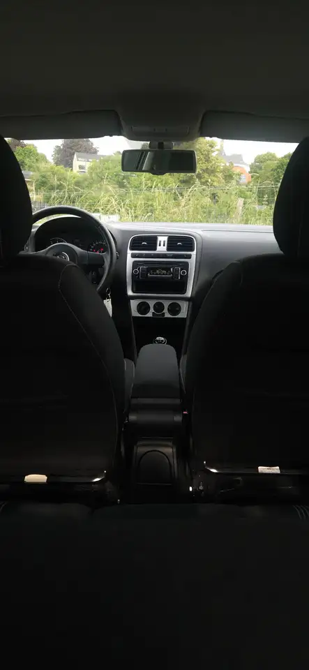 Volkswagen Polo - 11