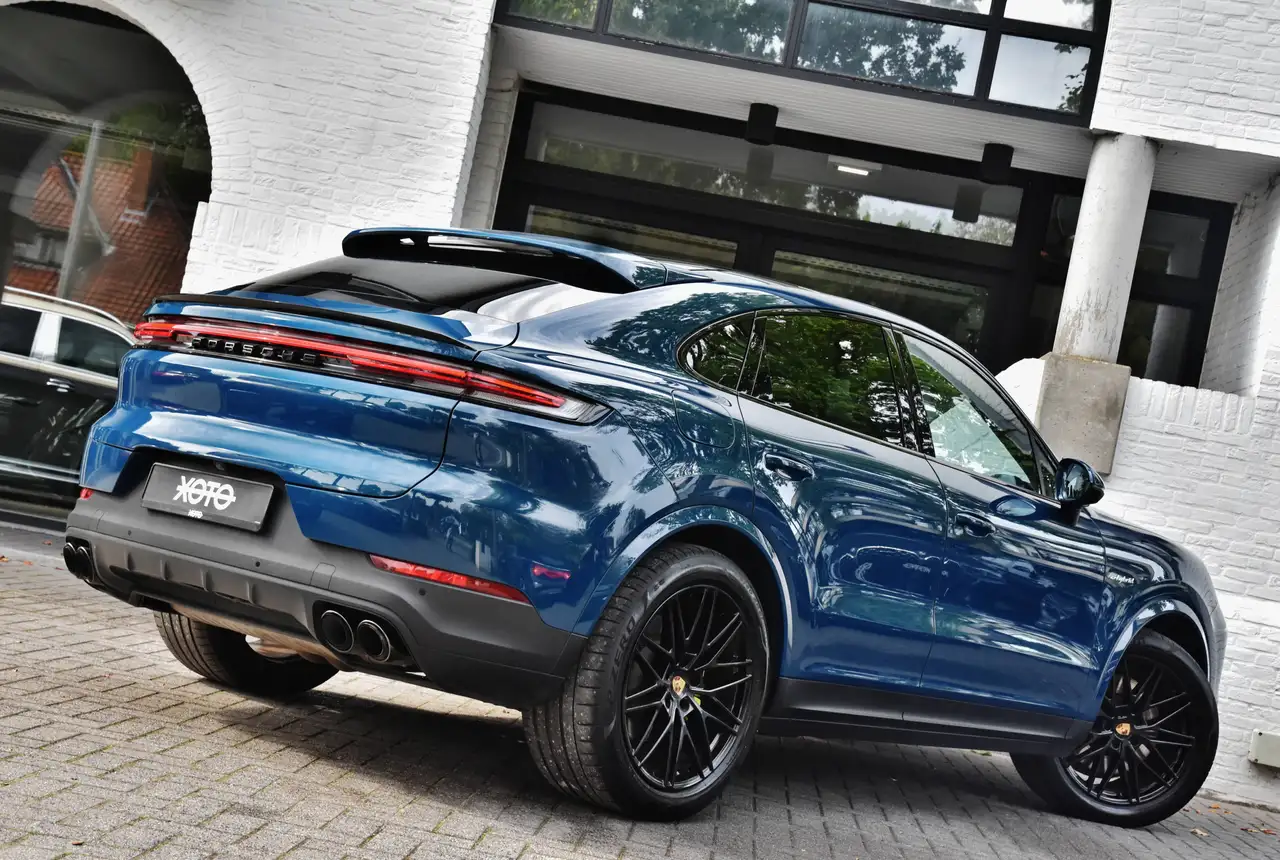 Porsche Cayenne - 8
