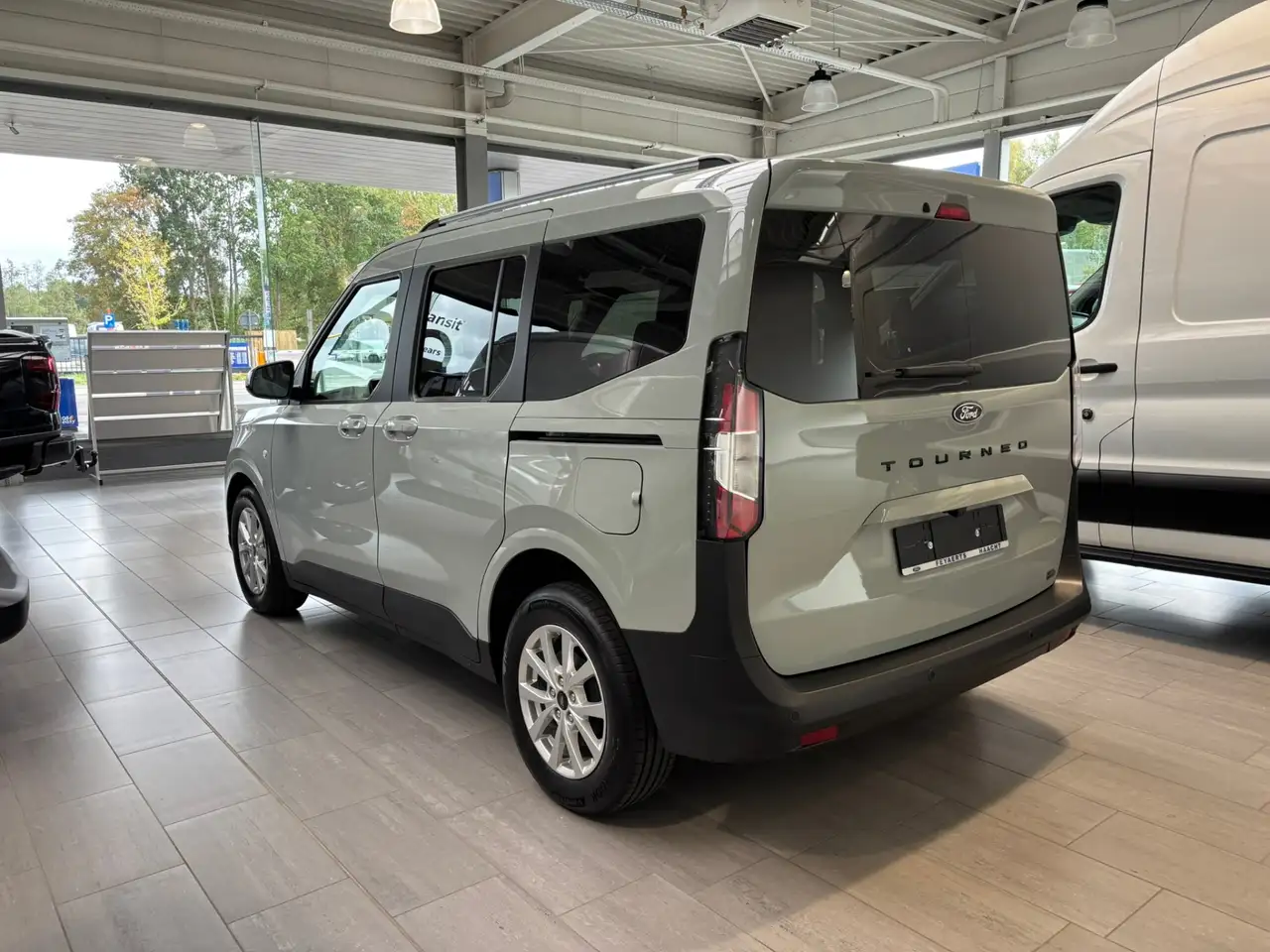 Ford Tourneo Courier - 4