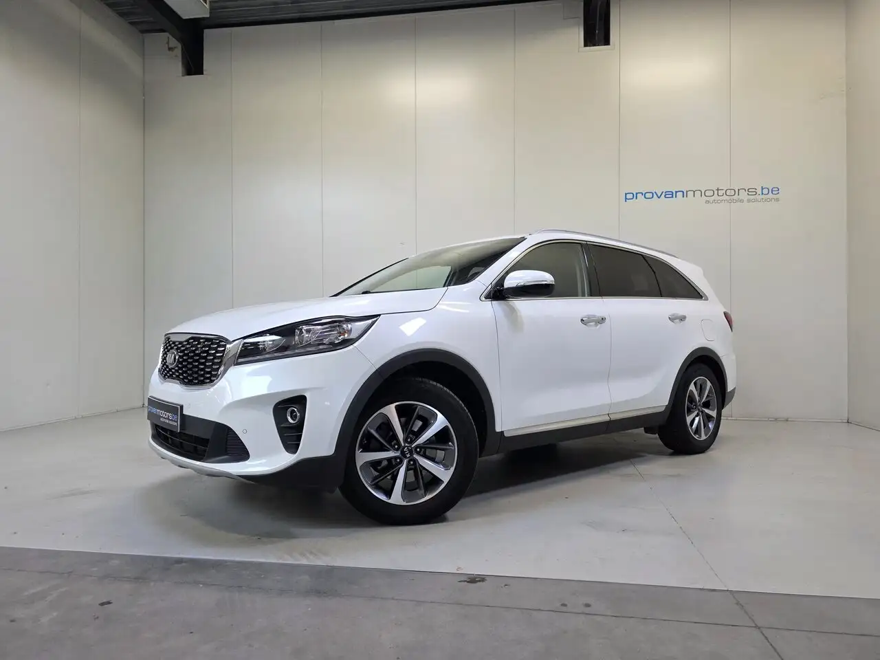 Kia Sorento - 4