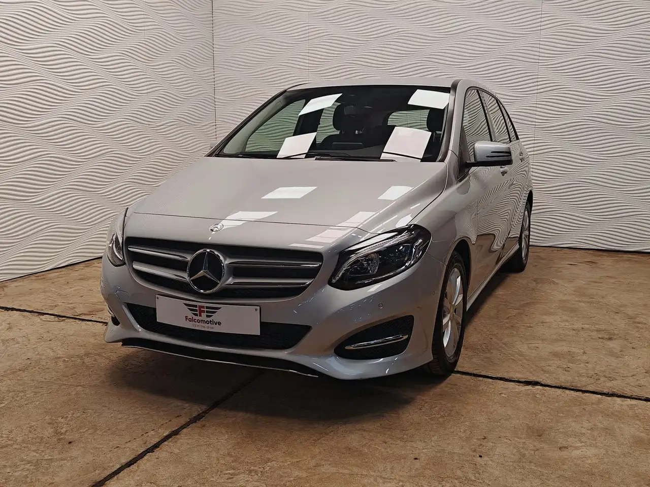 Mercedes-Benz B 180 - 4