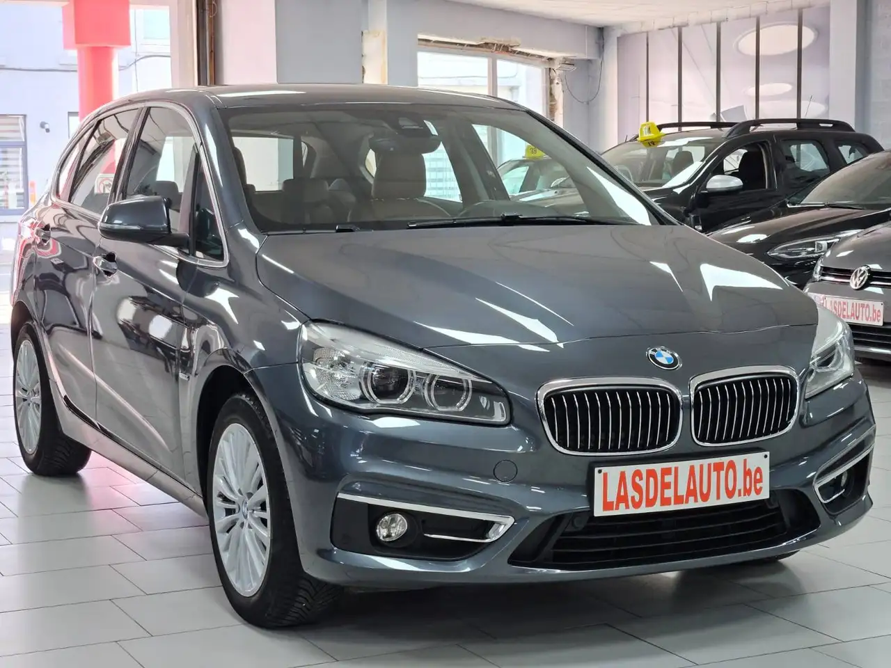 BMW 216 - 3