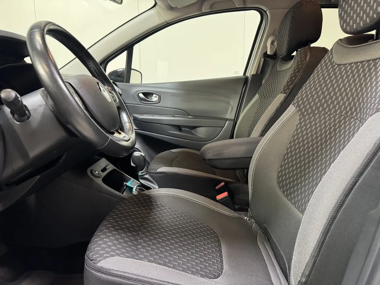 Renault Captur - 9
