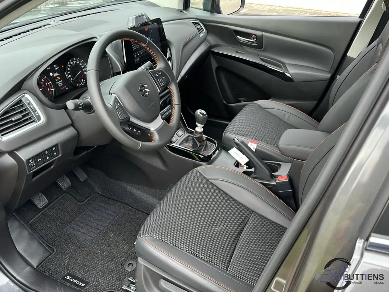 Suzuki SX4 S-Cross - 12
