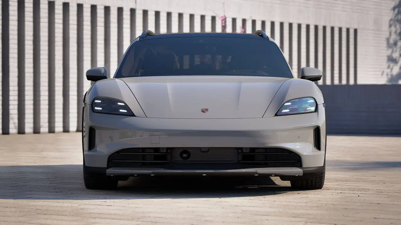 Porsche Taycan - 6