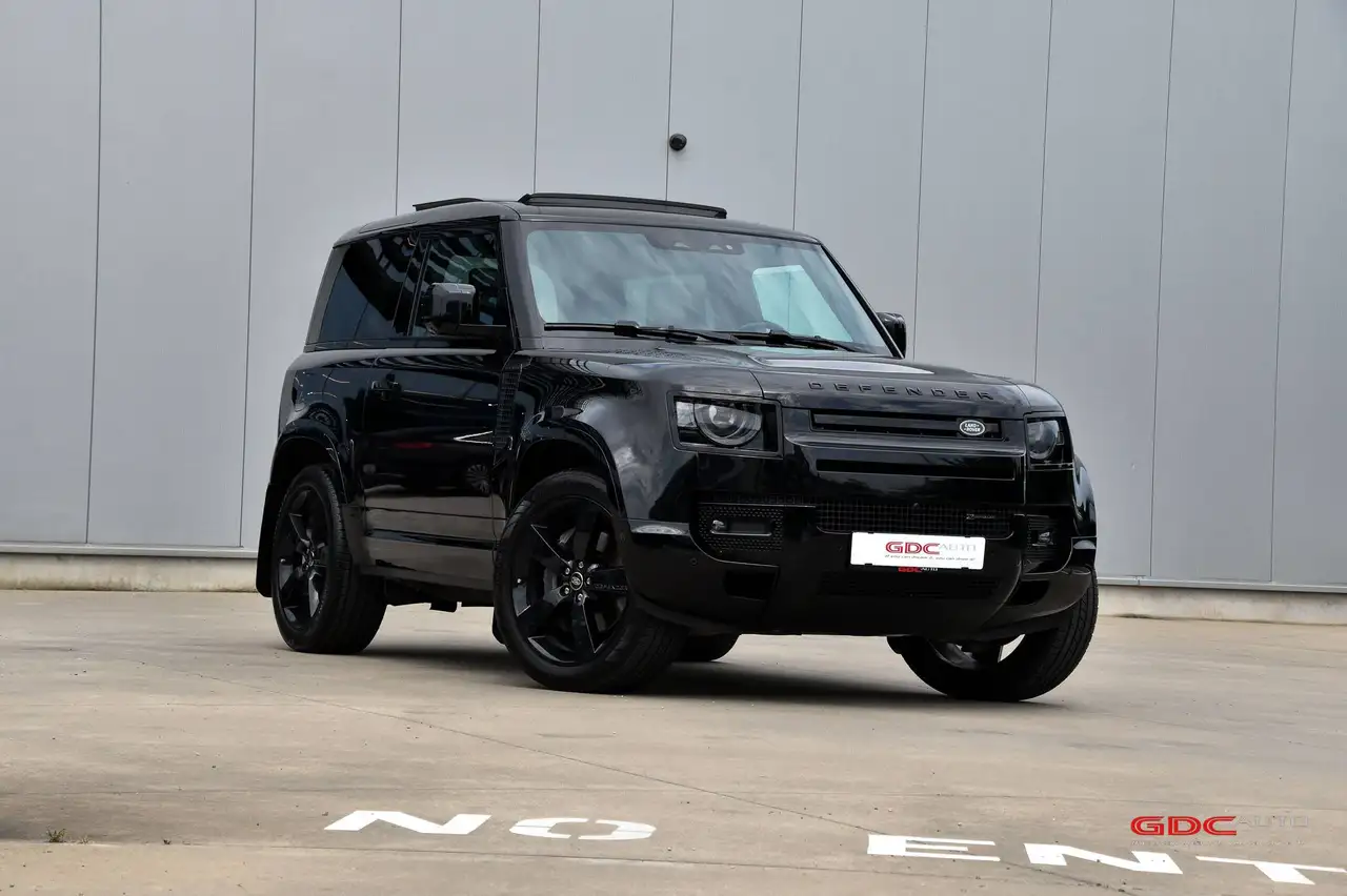 Land Rover Defender - 11
