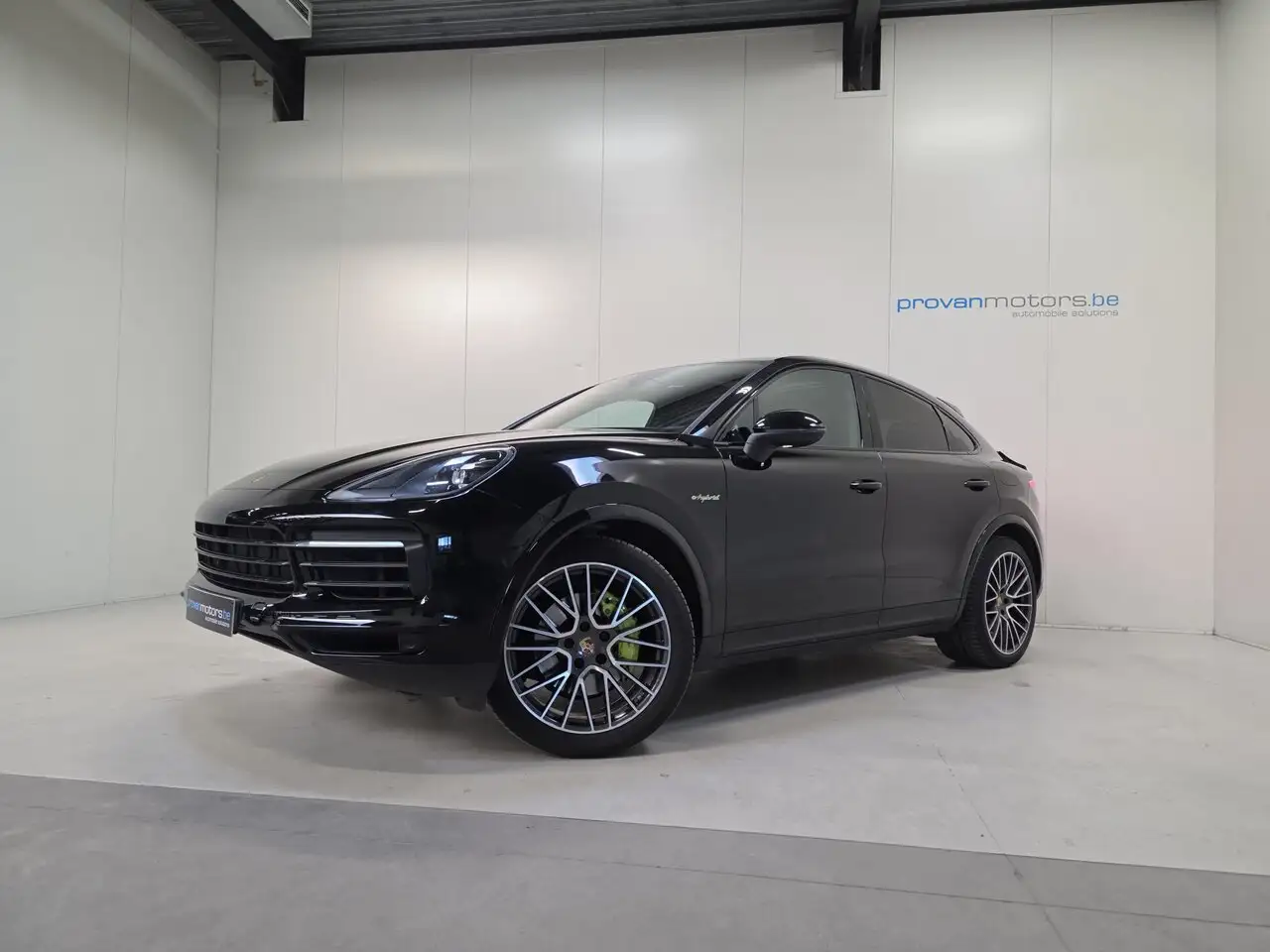 Porsche Cayenne - 4