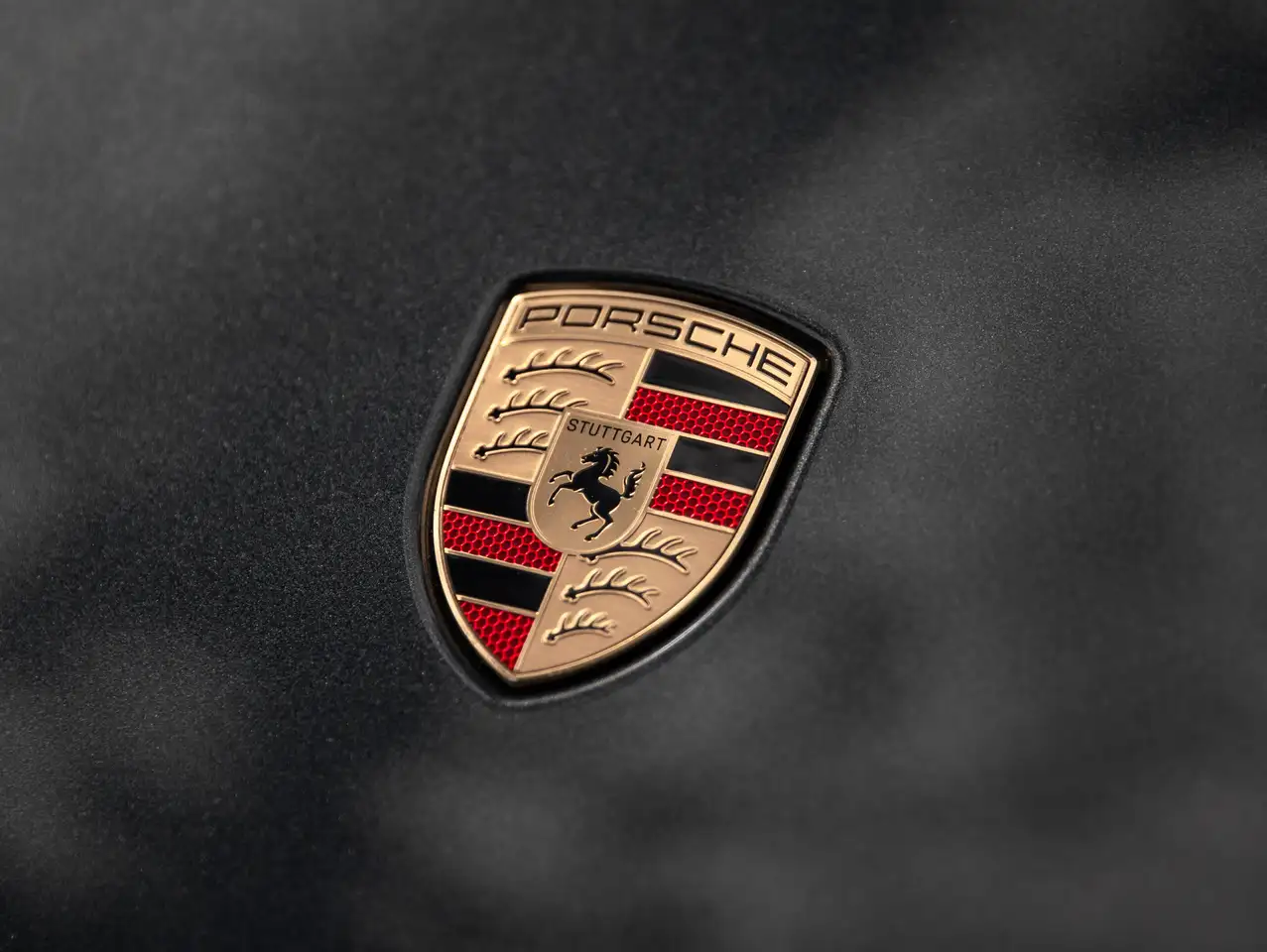 Porsche Taycan - 11