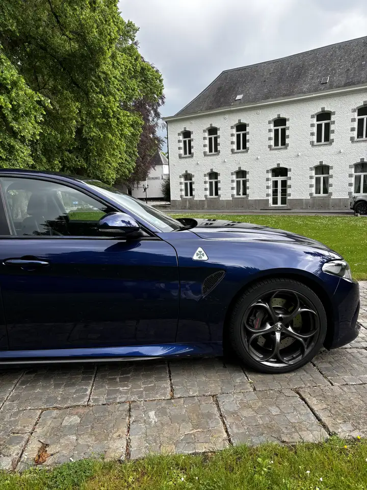 Alfa Romeo Giulia - 8