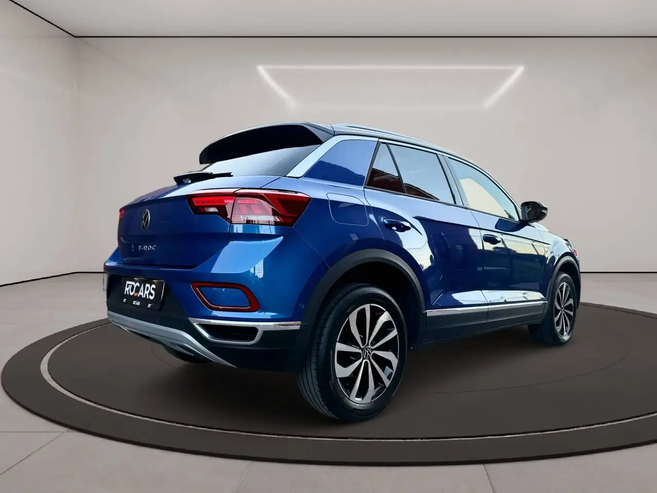 Volkswagen T-Roc - 8