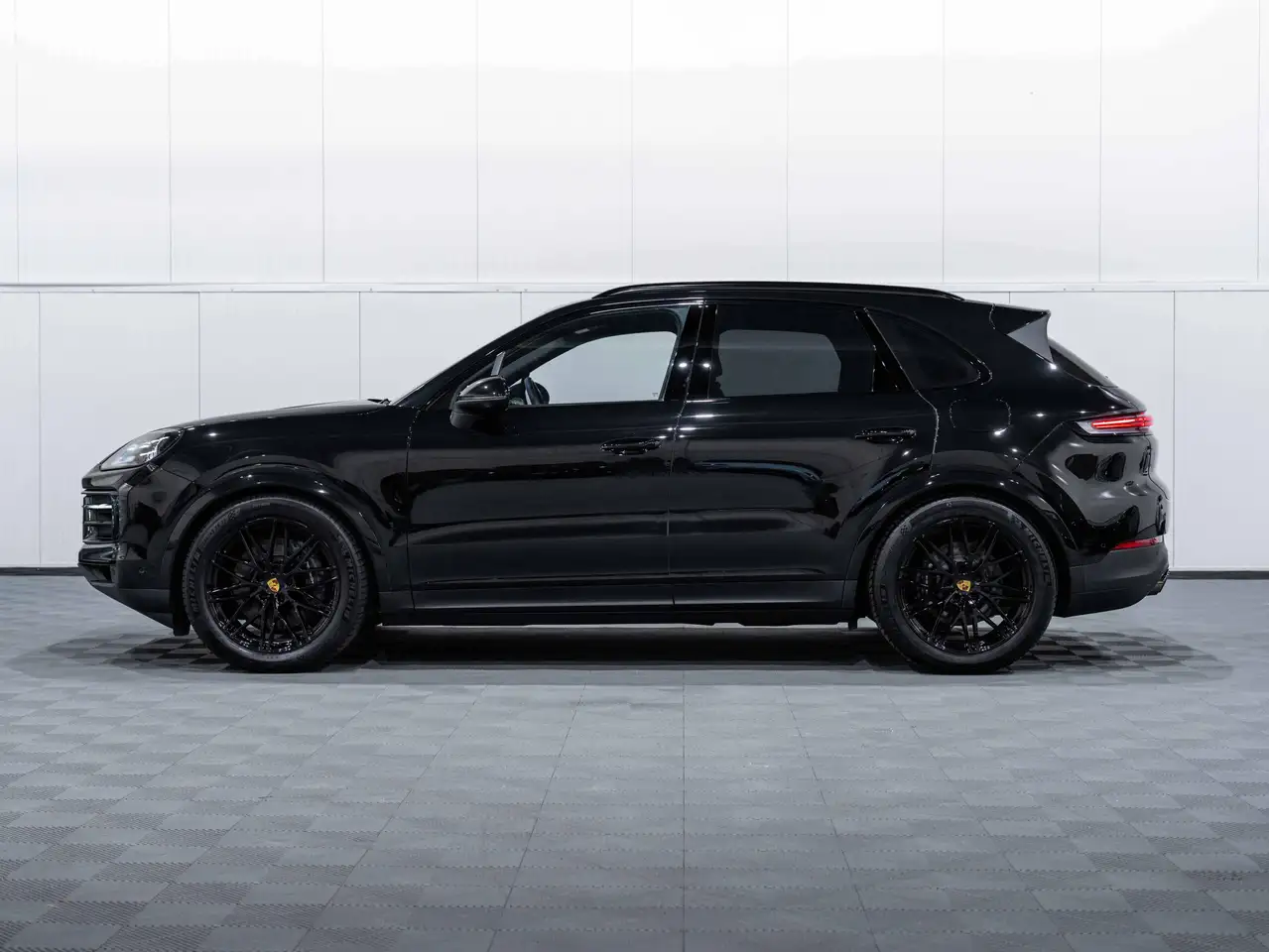 Porsche Cayenne - 3