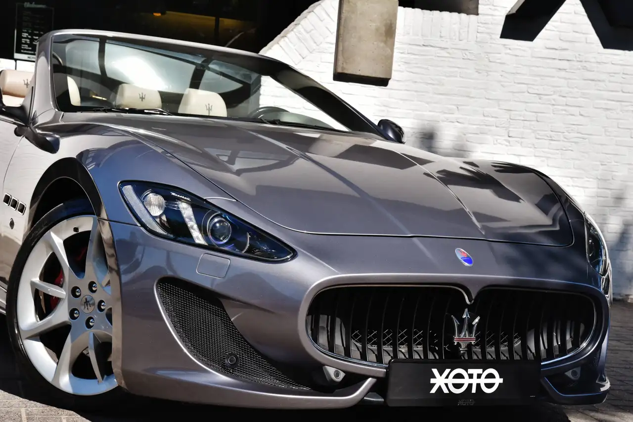 Maserati GranCabrio - 10