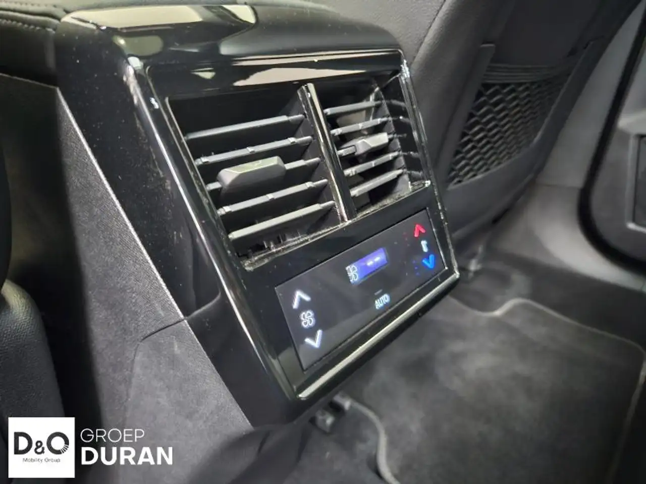 DS Automobiles DS 7 Crossback - 10