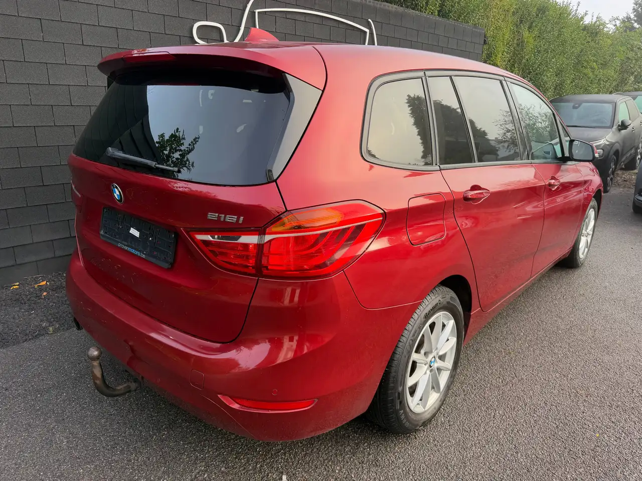 BMW 216 - 4