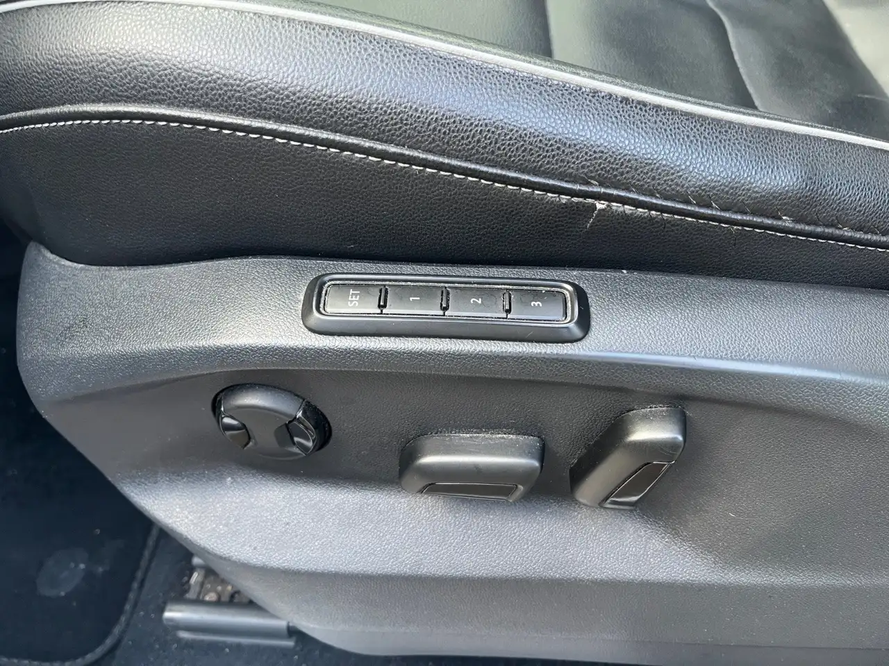 Volkswagen Tiguan - 17
