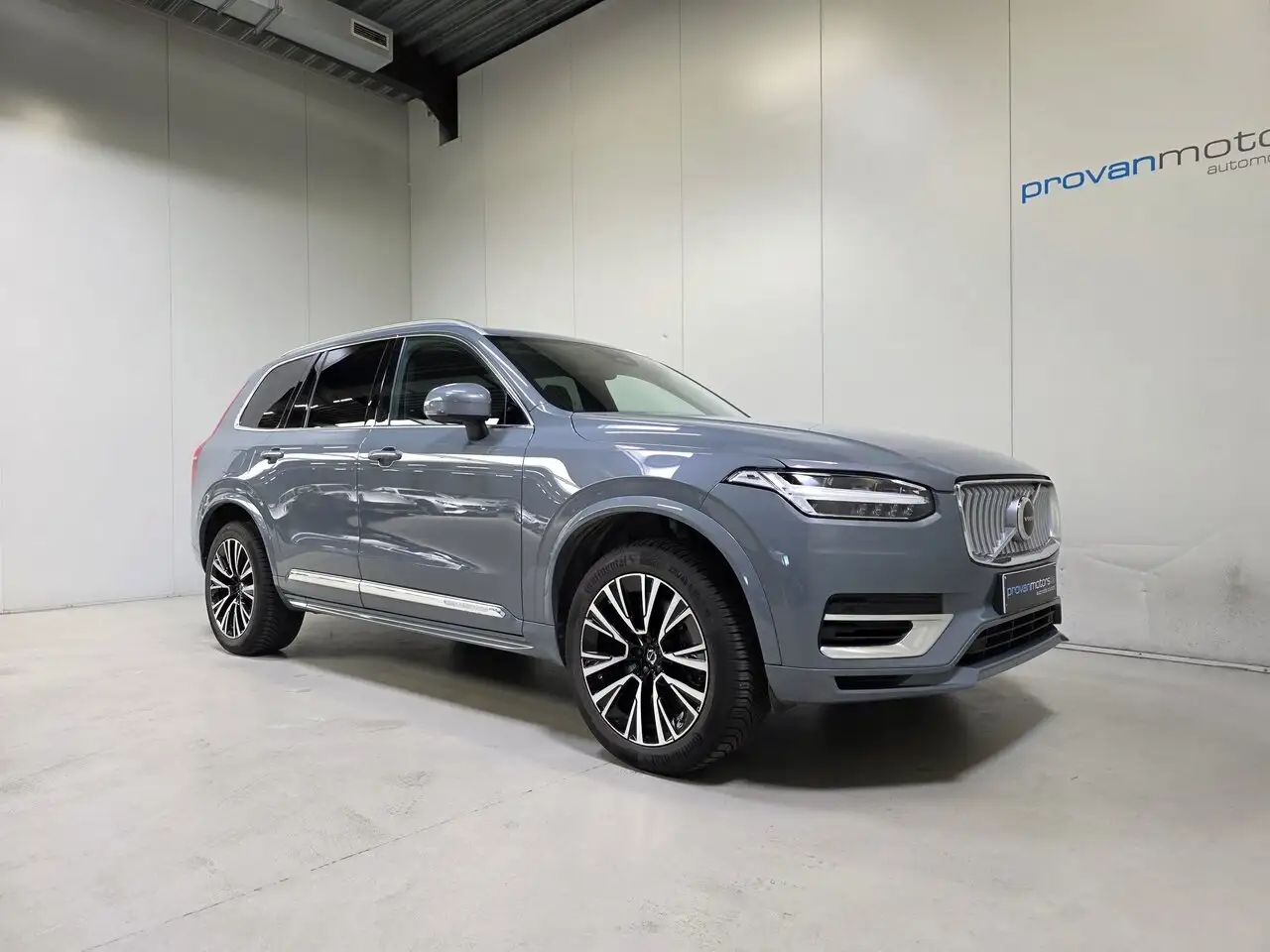 Volvo XC90 - 5