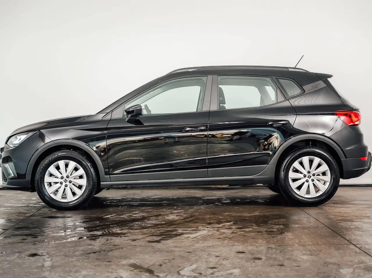 SEAT Arona - 2