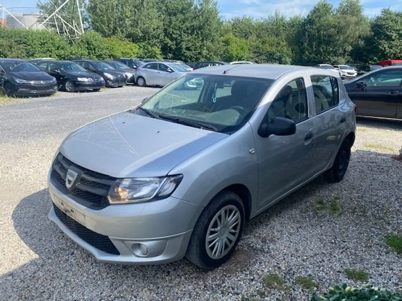 Dacia Sandero - 3