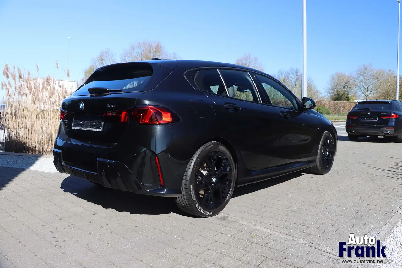 BMW 120 - 7