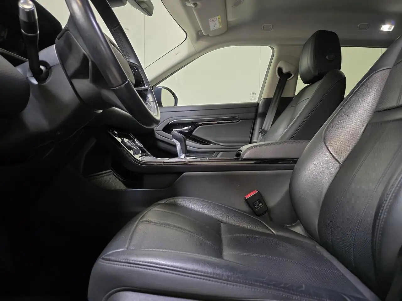 Land Rover Range Rover Evoque - 8