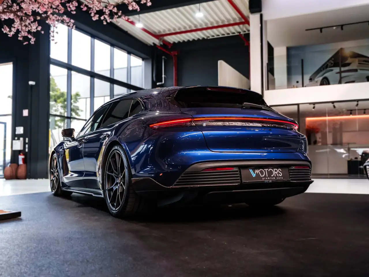 Porsche Taycan - 4
