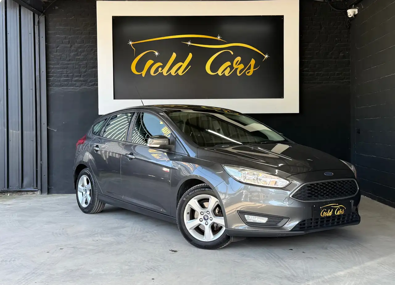 Ford Focus - 8