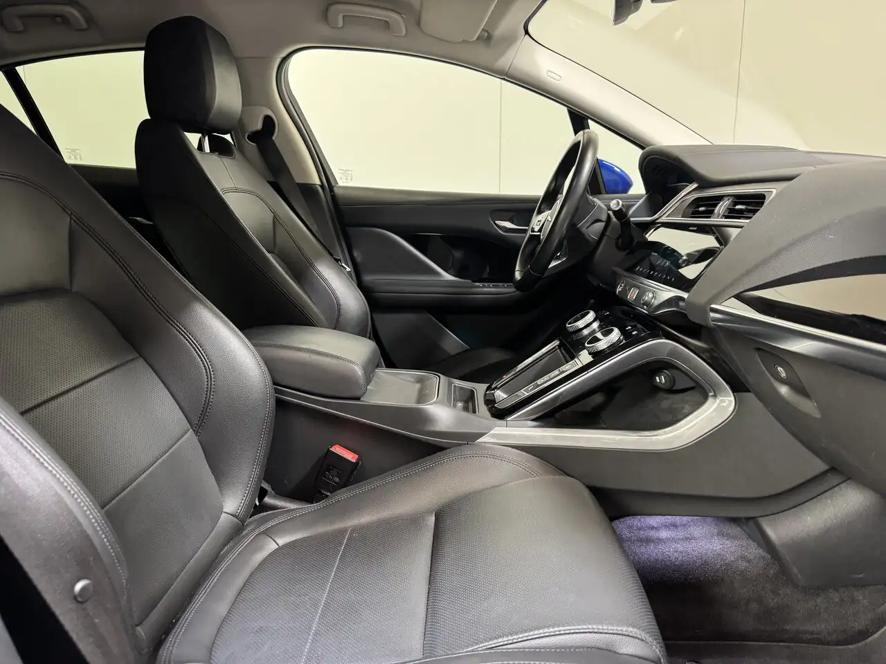 Jaguar I-Pace - 2