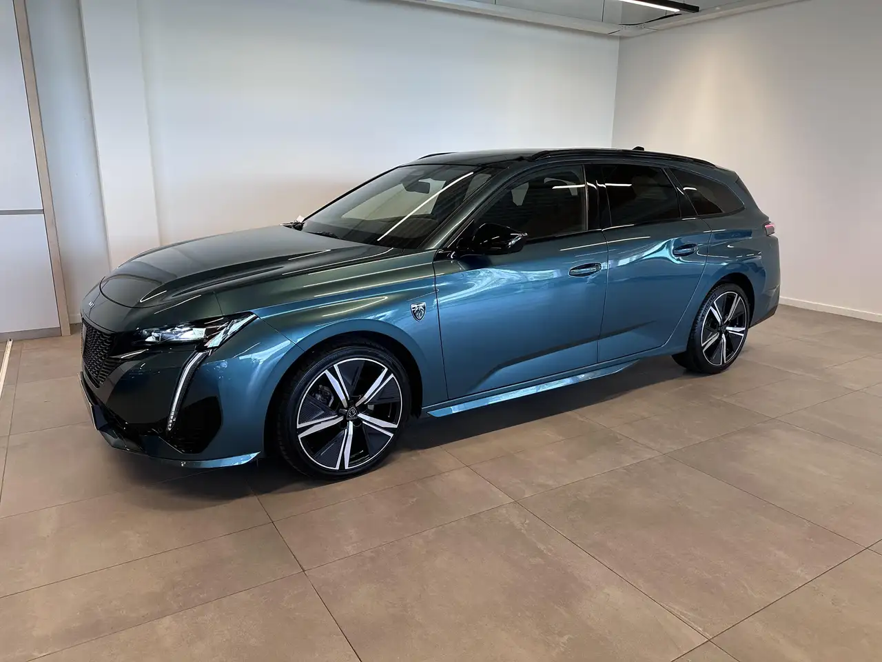 Peugeot 308 - 4