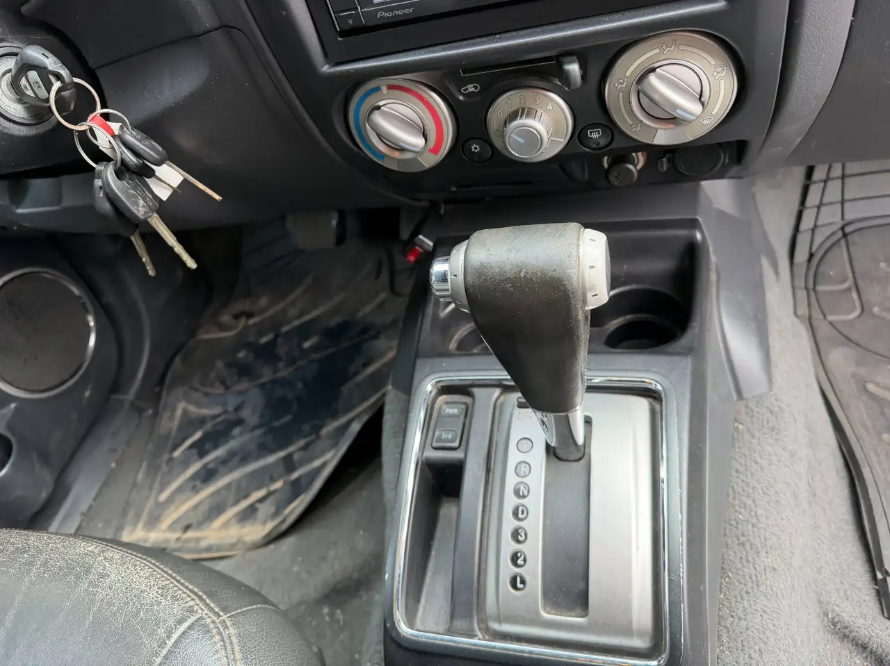 Isuzu D-Max - 12