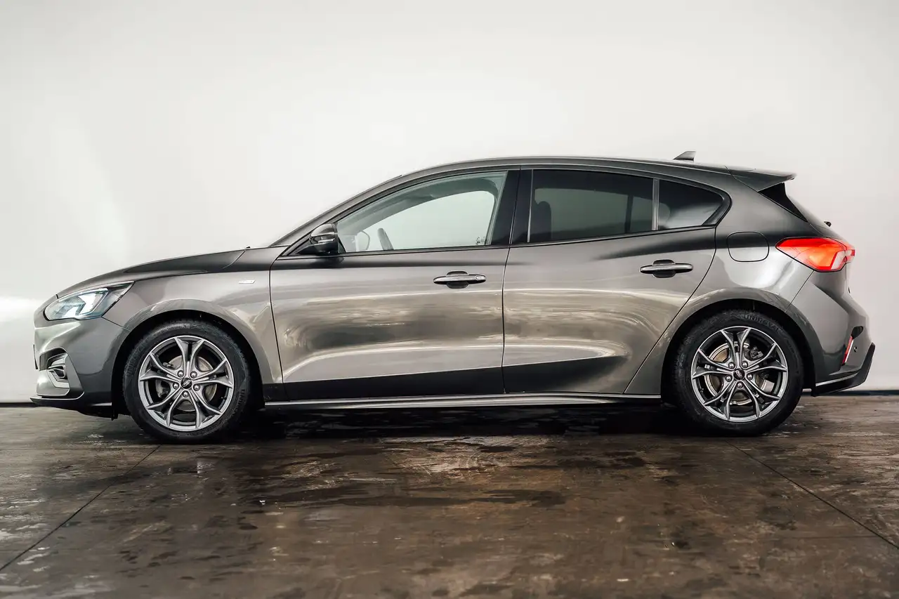 Ford Focus - 2
