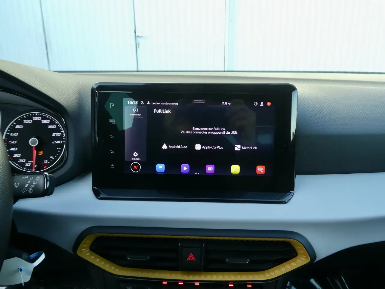 SEAT Arona - 11