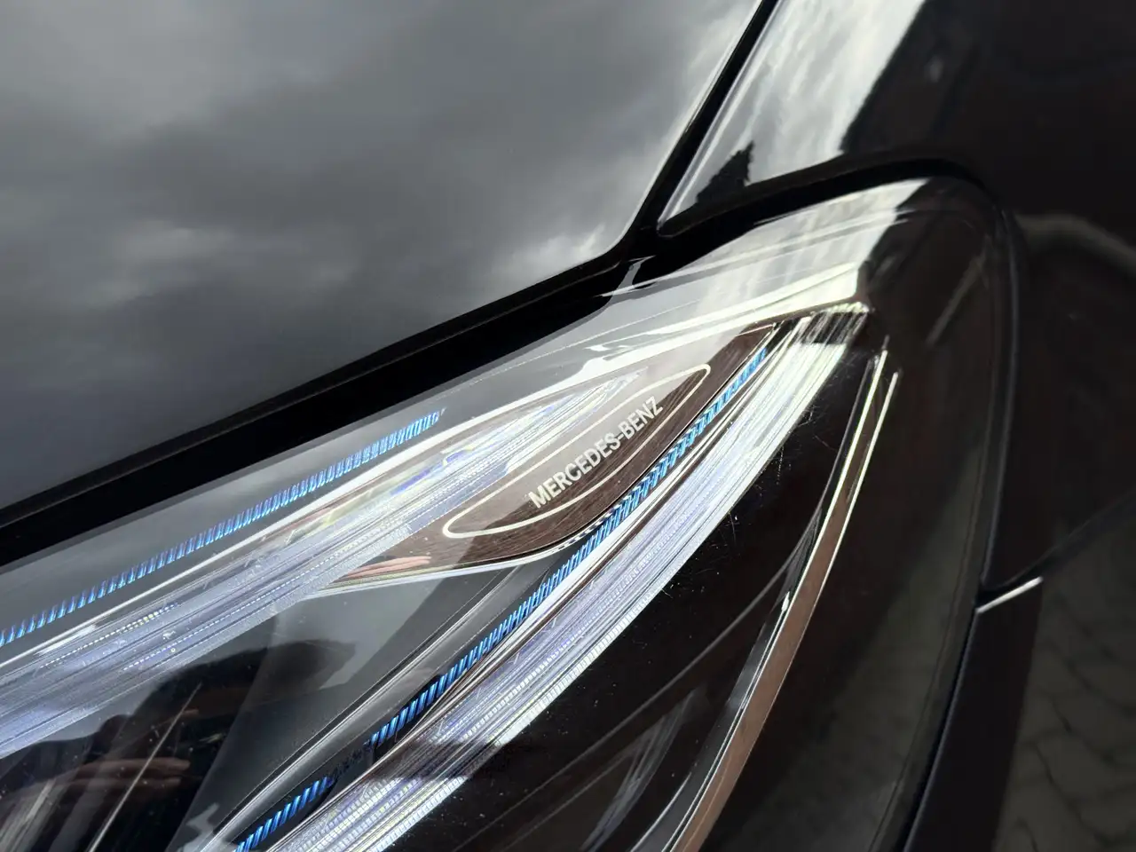 Mercedes-Benz E 200 - 8