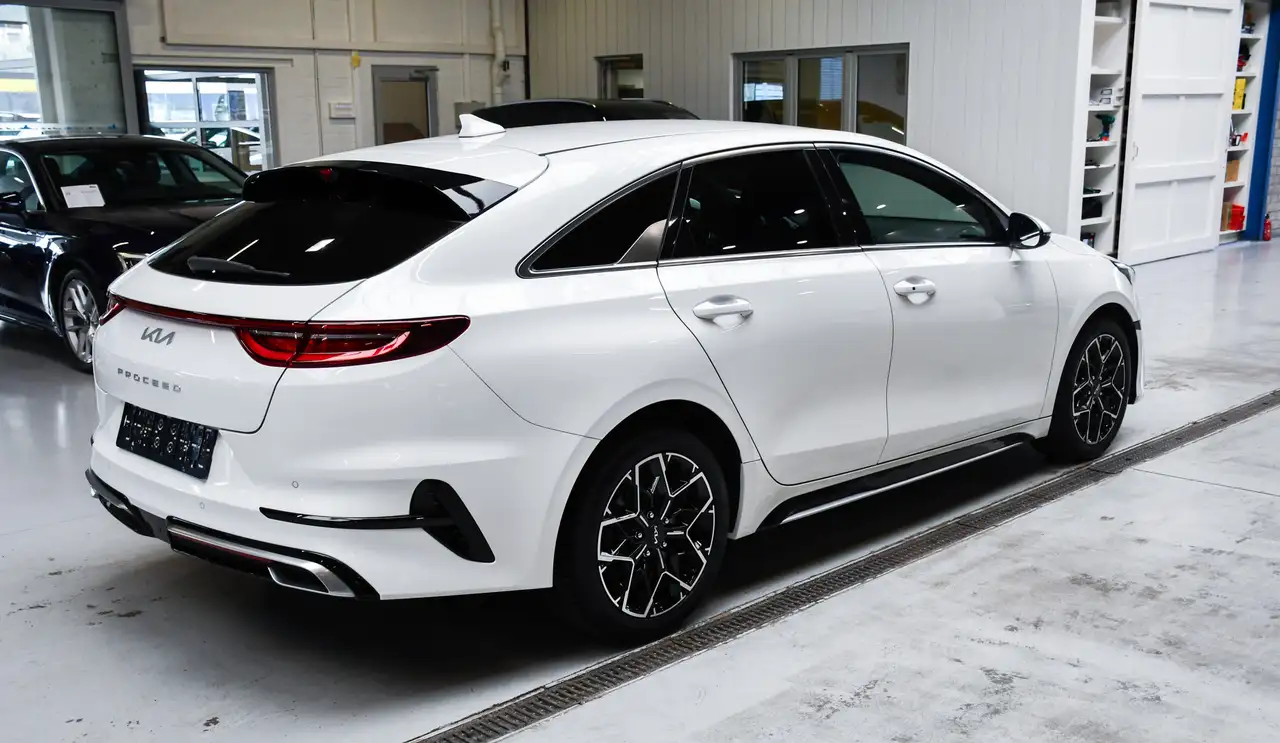 Kia ProCeed / pro_cee'd - 3