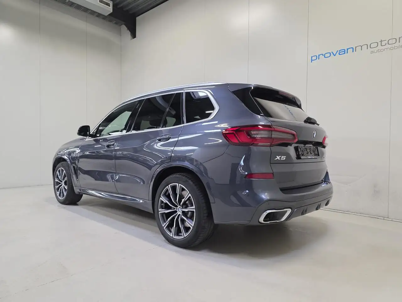 BMW X5 - 6