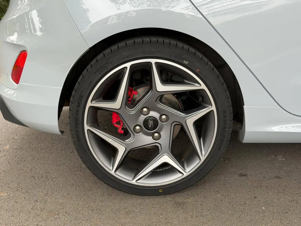 Ford Fiesta - 10