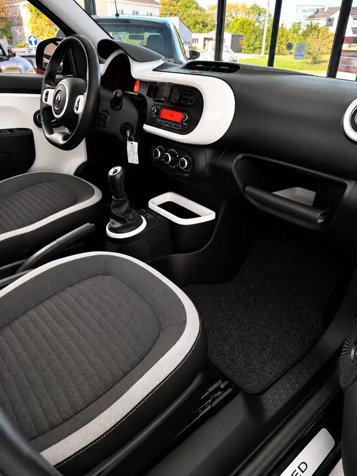 Renault Twingo - 11
