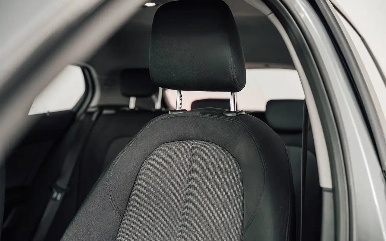 BMW 118 - 10