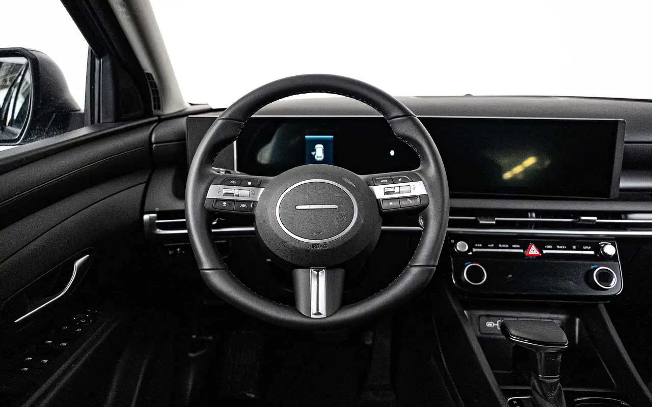 Hyundai TUCSON - 10