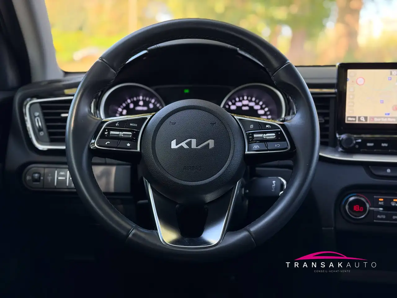 Kia XCeed - 12