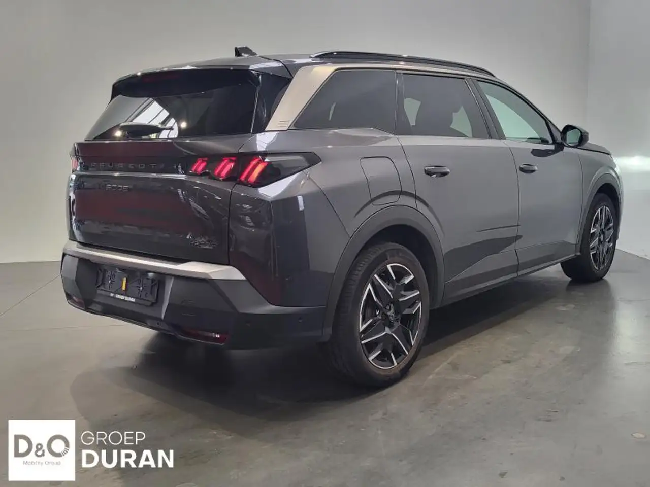 Peugeot 5008 - 8