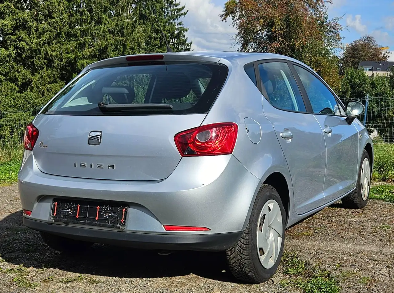 SEAT Ibiza - 2