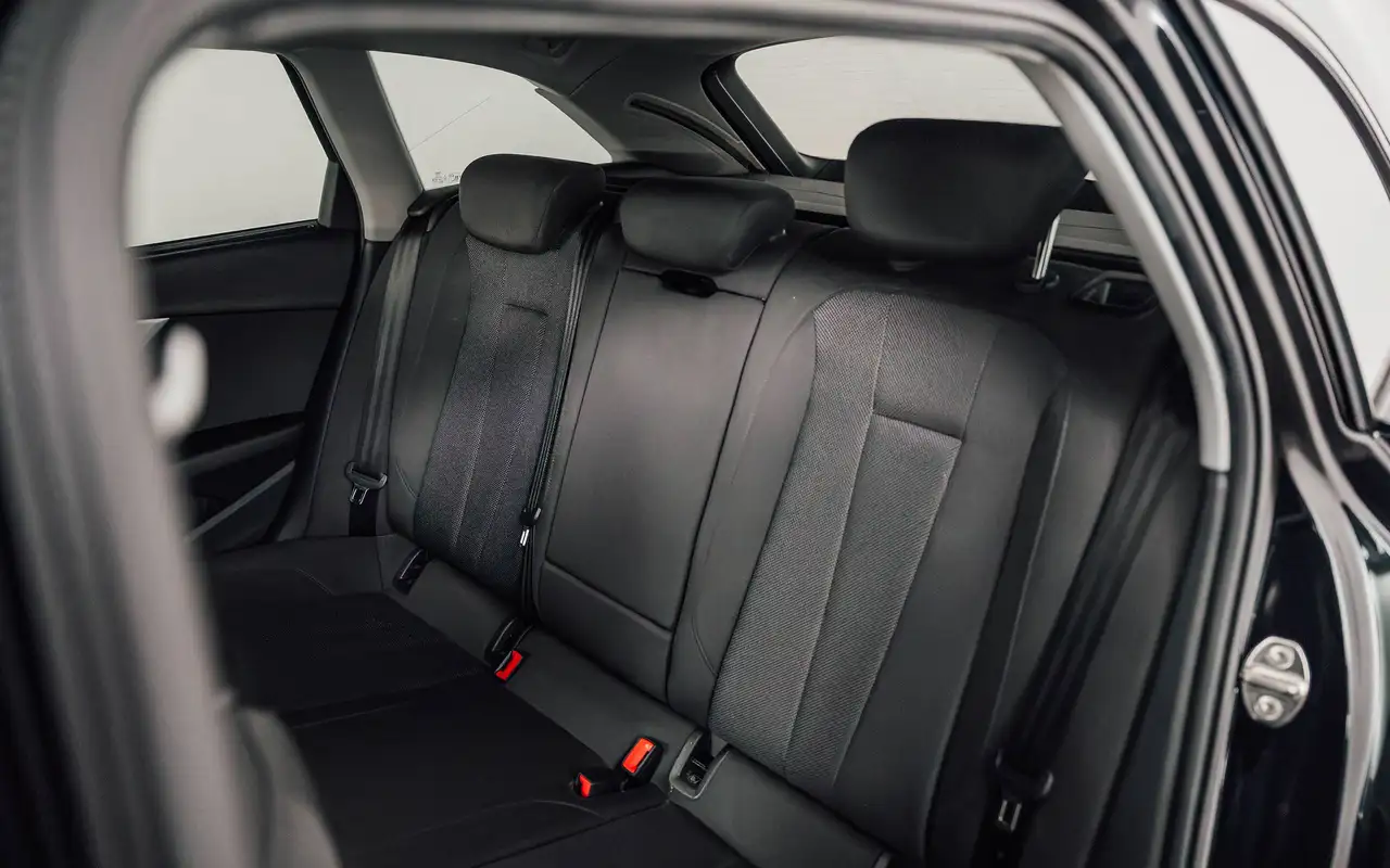 Audi A4 - 9