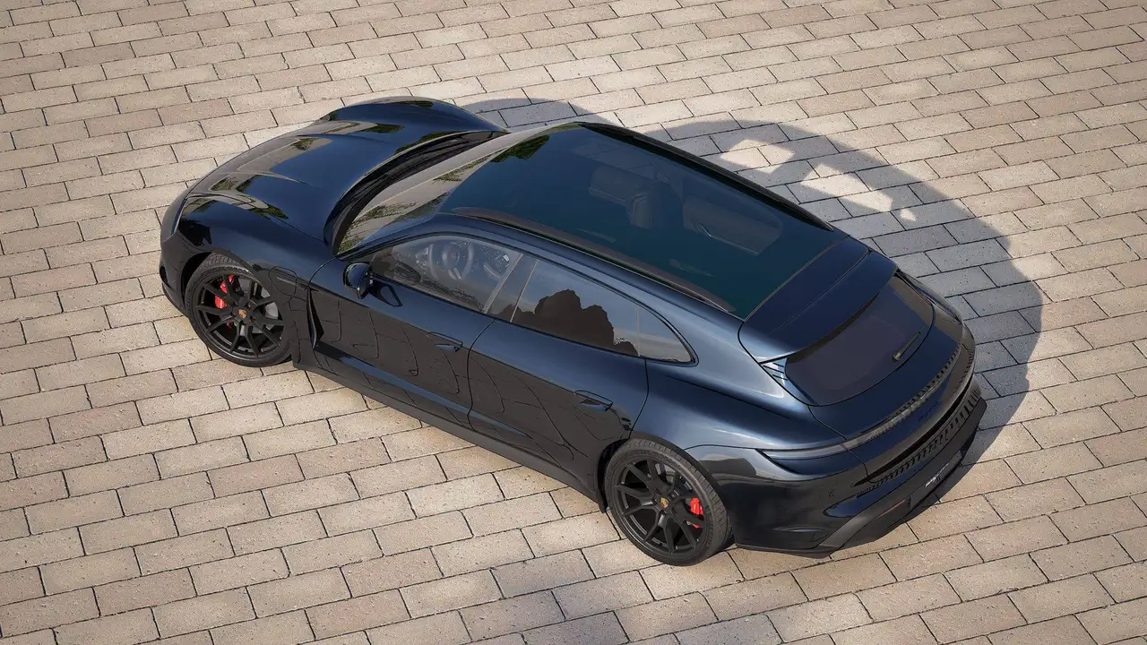 Porsche Taycan - 4