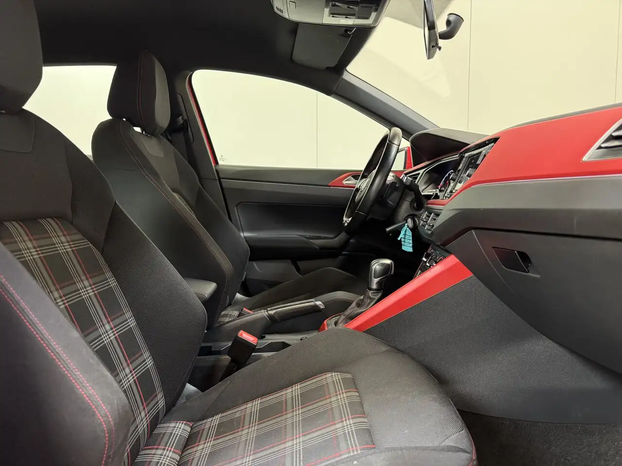 Volkswagen Polo GTI - 2