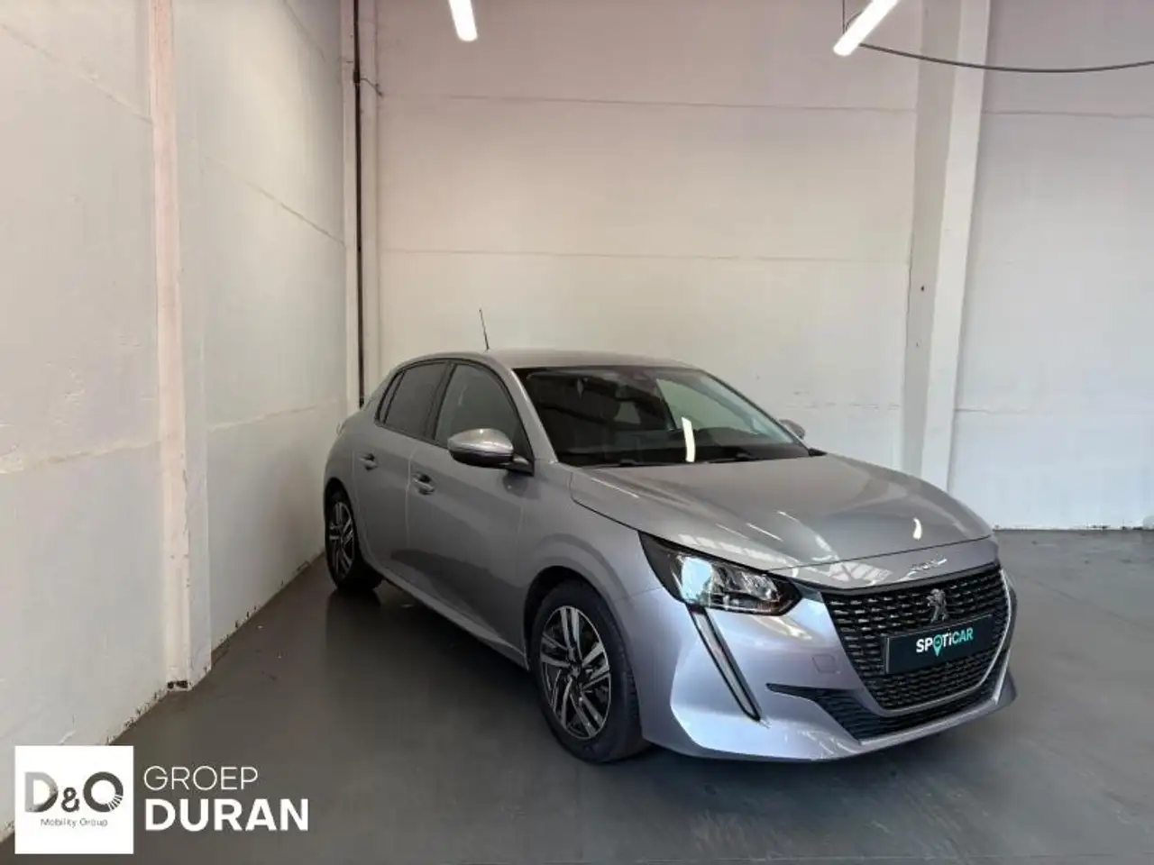 Peugeot 208 - 3